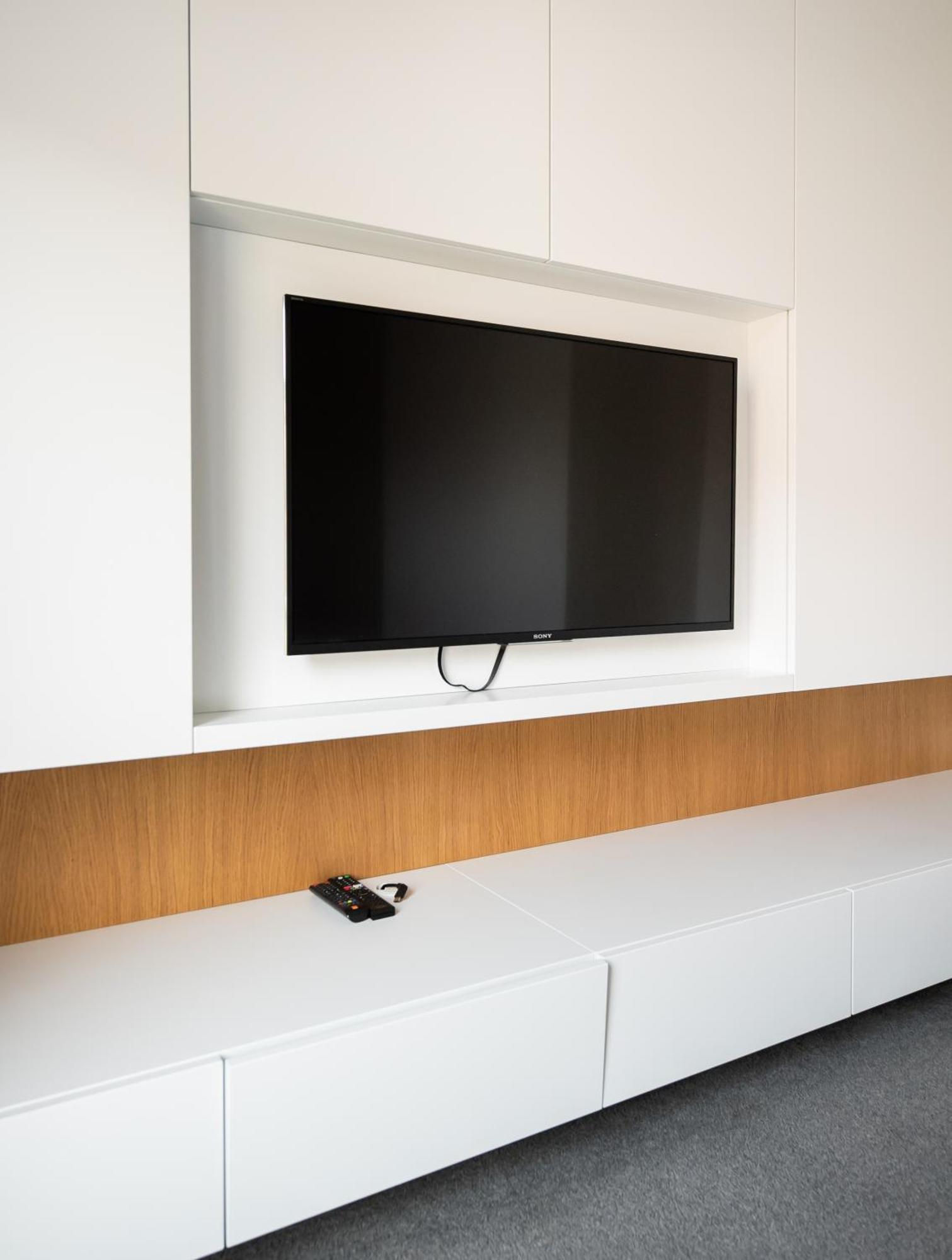 Solec Cristal Home Apartment Варшава Екстериор снимка