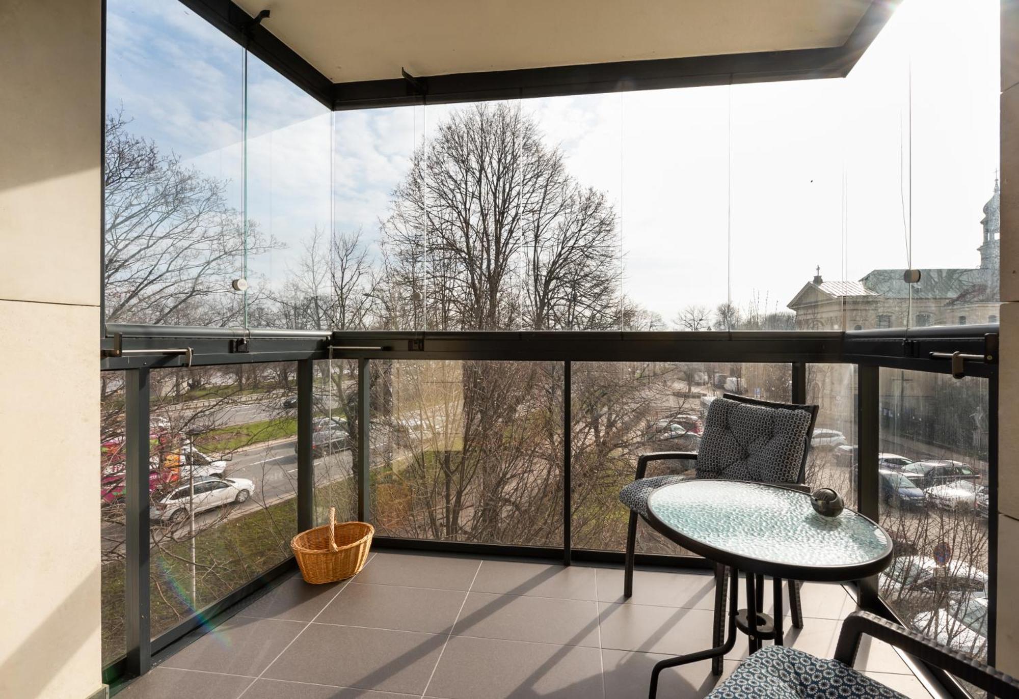 Solec Cristal Home Apartment Варшава Екстериор снимка